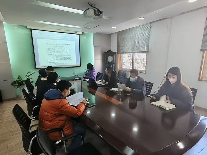 “五年奮進路，城市煥新顏”宏嘉公司研討城市更新五年發(fā)展方案